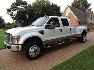 Nonsmoker, crewcab lariat 4x4 diesel, almost new tires, perfec carfax!