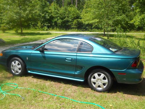 1996 ford mustang base coupe 2-door 3.8l