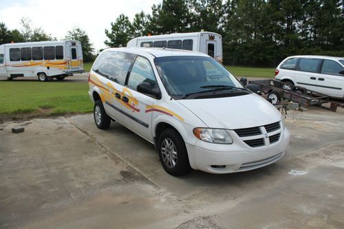 2005 dodge caravan van#405