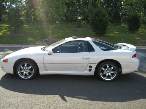 1995 mitsubishi 3000gt base coupe 2-door 3.0l needs engine / rod knocking