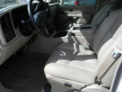 NO RESERVE 2006 CHEVY SILVERADO 2500HD SUPER CLEAN SUPER SMOOTH RIDE, image 12