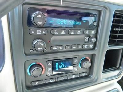 NO RESERVE 2006 CHEVY SILVERADO 2500HD SUPER CLEAN SUPER SMOOTH RIDE, image 16