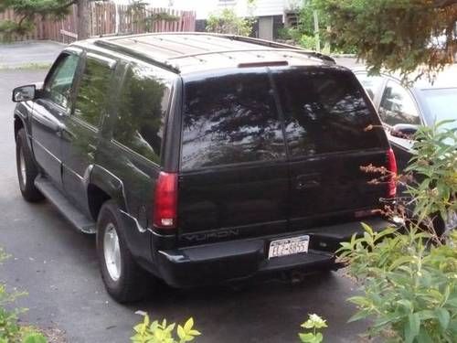 BEAUTIFUL 2000 BLACK W/GREY LEATHER YUKON DENALI LOW MILES!!!, image 5