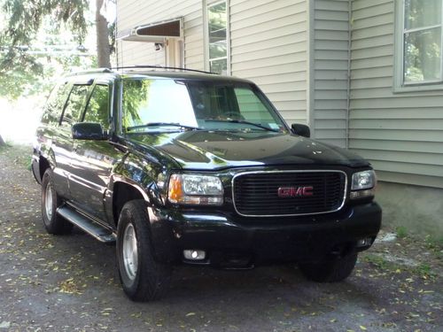 BEAUTIFUL 2000 BLACK W/GREY LEATHER YUKON DENALI LOW MILES!!!, image 8