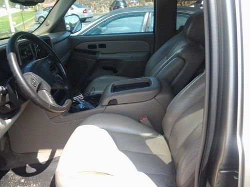 2003 Chevrolet Suburban 1500 LS Sport Utility 4-Door 5.3L, US $5,500.00, image 5