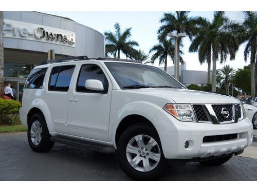 2006 nissan pathfinder le,rear wheel drive,clean carfax,florida car!!!