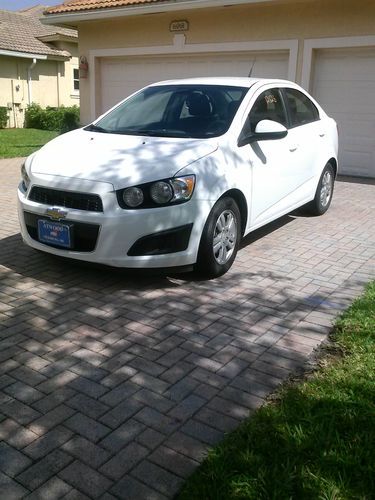2012 chevrolet sonic lt sedan 4-door 1.8l