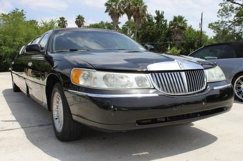 2000 lincoln town car executive limousine black/black no reserve wow!!