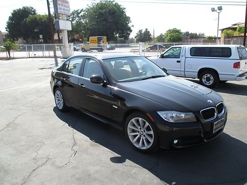 2011 bmw 328i base sedan 4-door 3.0l