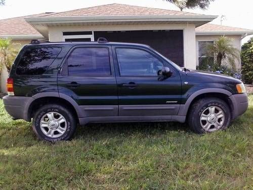 4x4 2001 loaded!!ford escape 4wheel drive-all leather-sunroof-power everything!