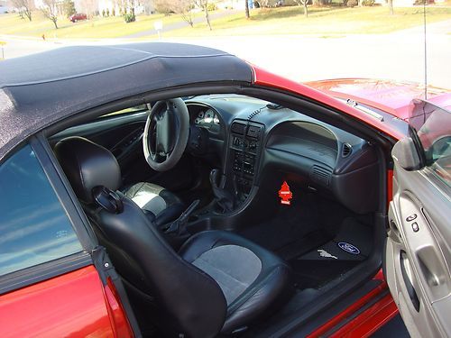 2001 Ford Mustang SVT Cobra Convertible 2-Door 4.6L, image 5