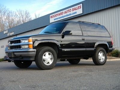 1997 chevy tahoe 4x4 ls rare 2 door 5.7l vortec black beauty great condition