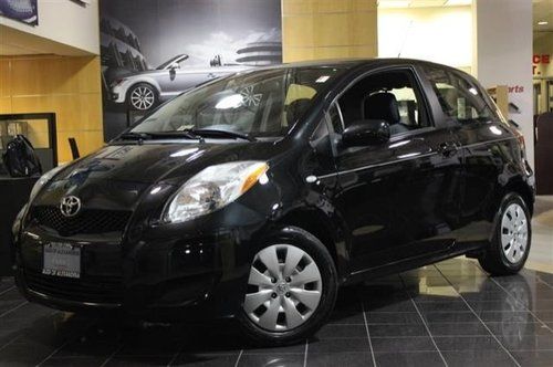 2009 toyota yaris sleek black! all the right ingredients!