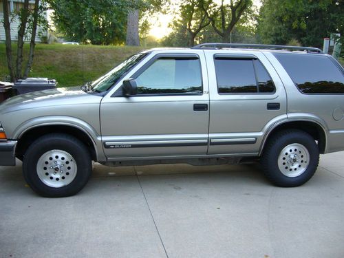 2001 chevrolet blazer lt sport utility 4-door 4.3l