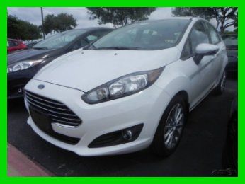 2014 se new 1.6l i4 16v manual fwd hatchback premium