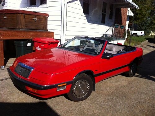 1990 chrysler lebaron premium convertible 2-door 3.0l