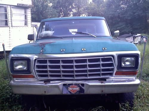 1978 ford bronco custom 4 speed on floor 4x4