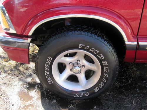 1996 Chevrolet Blazer LT Sport Utility 4-Door 4.3L TOW AWAY NEED FUEL PUMP & BAT, image 15