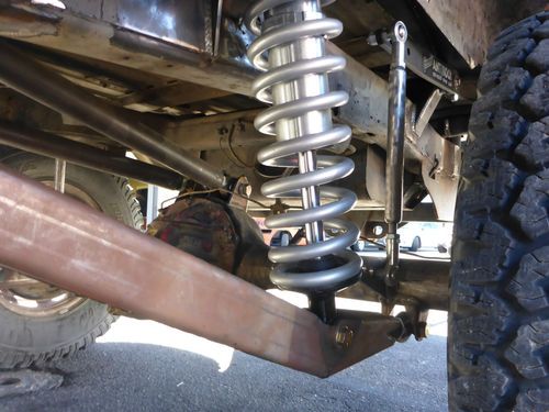 Rocky Roads Legend Ford Bronco with 12