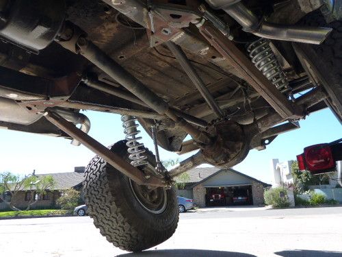 Rocky Roads Legend Ford Bronco with 12