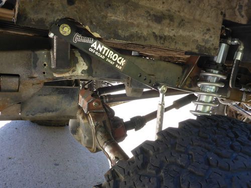 Rocky Roads Legend Ford Bronco with 12