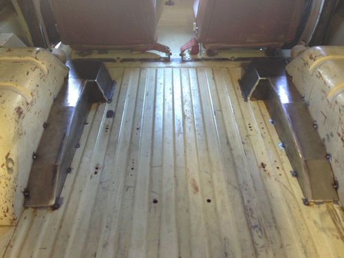 Rocky Roads Legend Ford Bronco with 12