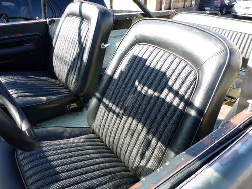 Rocky Roads Legend Ford Bronco with 12