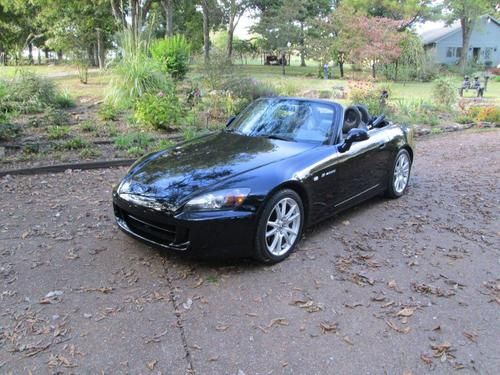 2005 honda s2000 base convertible 2-door 2.2l