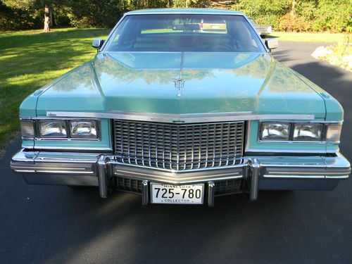 Must see**1 owner car**1975 cadillac coupe deville**42,799 actual miles**no rust