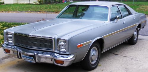 1978 plymouth fury salon odo 70,562 chrysler 318 v-8 engine 4-door a/c runsgreat