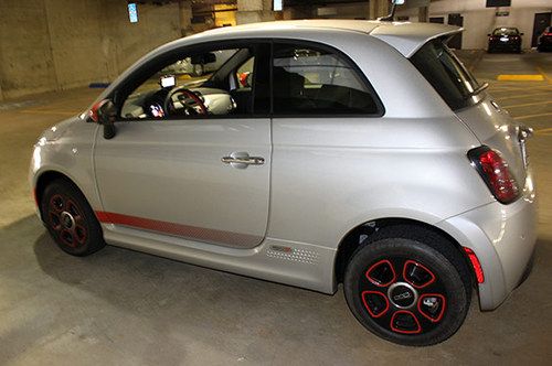 2013 electric fiat500e personalized by kate hudson: proceeds benefit mptf