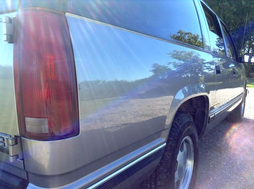 No Reserve 1999 Chevrolet Suburban, image 14