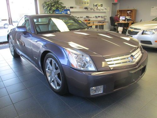 2004 cadillac xlr  convertible 2-door 4.6l limited edition