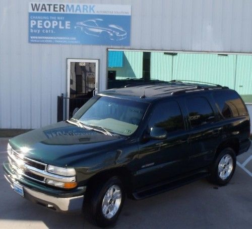 Dvd rear entertainment clean low reserve wont last long 3rd row seating leather