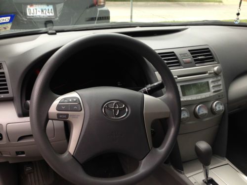 2011 toyota camry le sedan 4-door 2.5l