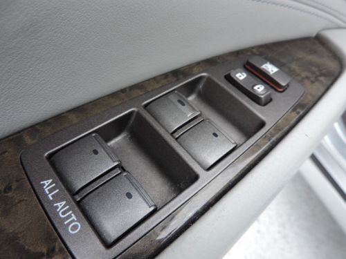 Silver Lexus LS460 Financing Available Beautiful Luxury Sedan, US $27,799.00, image 30