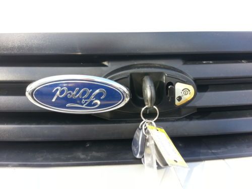 10' XLT 2.0L E100 Wheel Chair Lift Wheelchair We Finance 1 Owner Sliding Doors, image 9