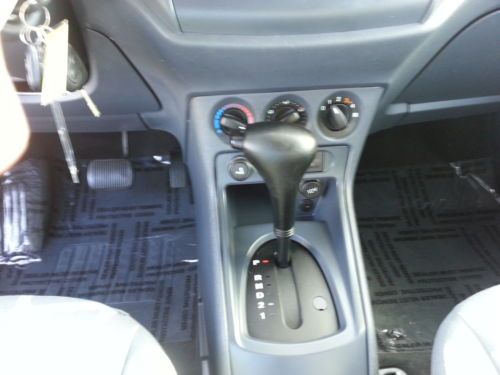 10' XLT 2.0L E100 Wheel Chair Lift Wheelchair We Finance 1 Owner Sliding Doors, image 16