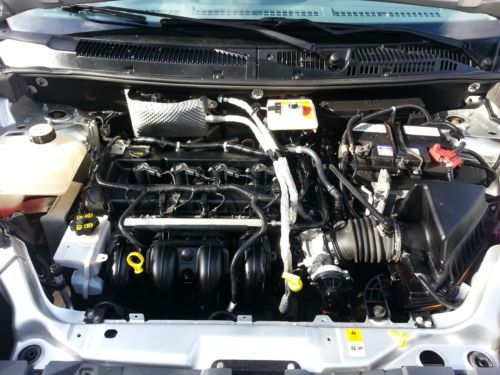 10' XLT 2.0L E100 Wheel Chair Lift Wheelchair We Finance 1 Owner Sliding Doors, image 32