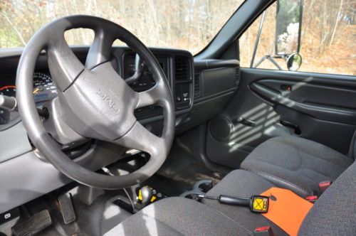 GMC Sierra 3500 Dump 46K 4X4 No Reserve 6.6L Turbo Diesel w/Fisher Snow Plow, image 4