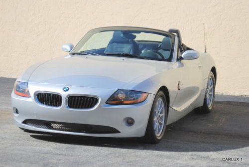 Nice &amp; clean z4 - carfax clean - manual - immaculate conditions -