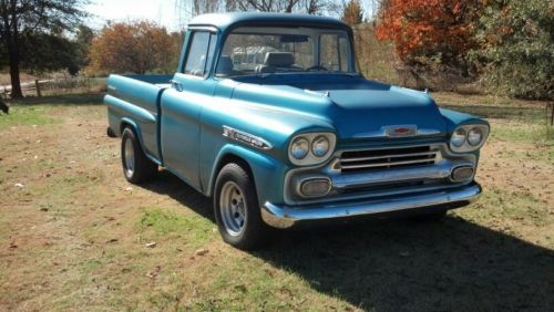 1959 chevy apache fleetside big window