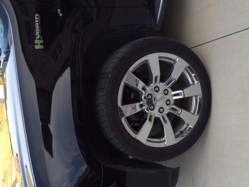 2010 GMC Yukon Denali Hybrid Sport Utility 4-Door 6.0L, image 3