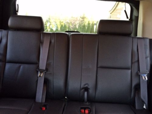 2010 GMC Yukon Denali Hybrid Sport Utility 4-Door 6.0L, image 6