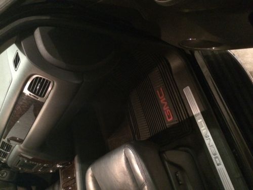 2010 GMC Yukon Denali Hybrid Sport Utility 4-Door 6.0L, image 8