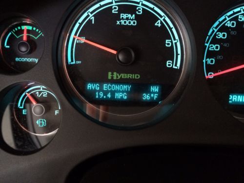 2010 GMC Yukon Denali Hybrid Sport Utility 4-Door 6.0L, image 11