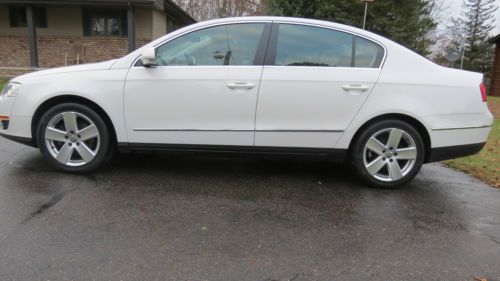 2008 volkswagen passat komfort sedan 4-door 2.0l turbocharged