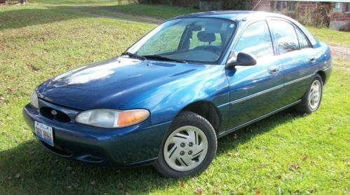 1999 ford escort, 38mpg + no reserve!!!