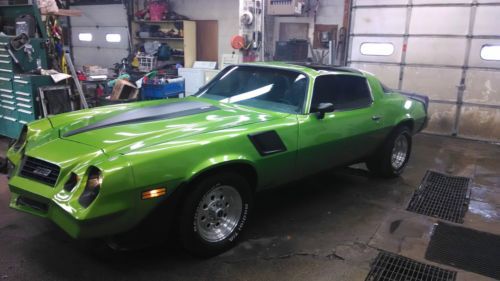 1980 camaro z28 with 383 manual built motor and trans , t-tops  mint condition