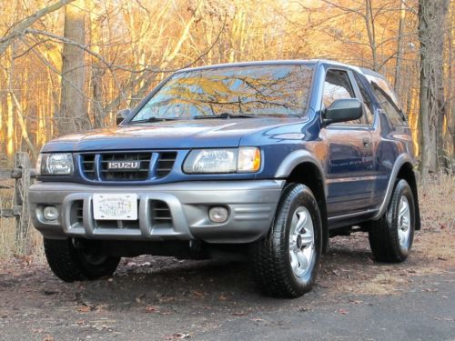 2002 isuzu rodeo sport 4x4  ... one owner